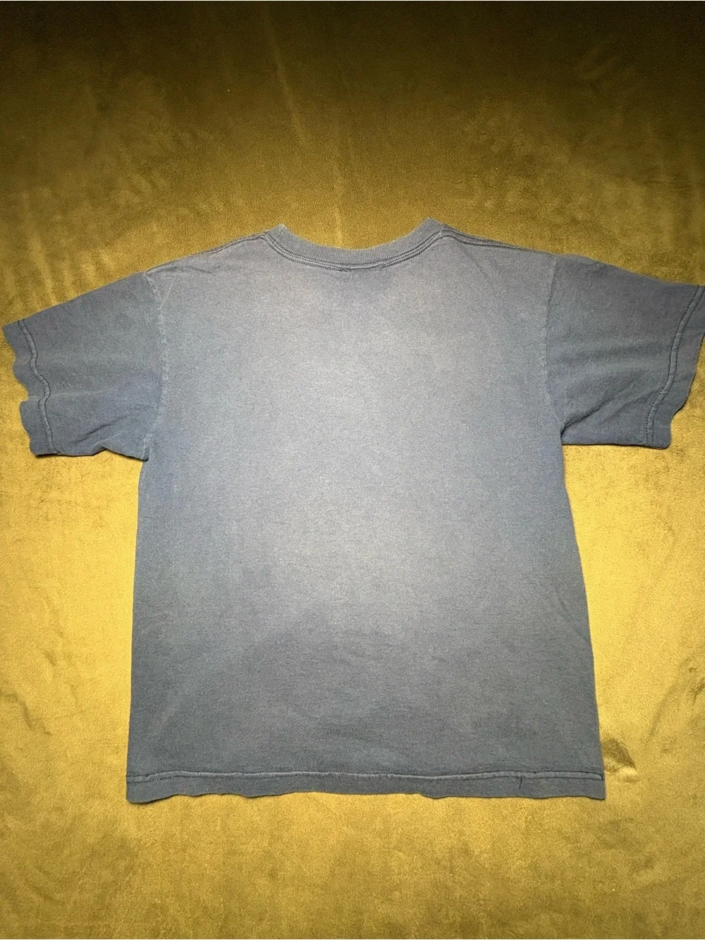 Nike New York Yankees World Series Champions Graphic Tee – Size: Youth Large